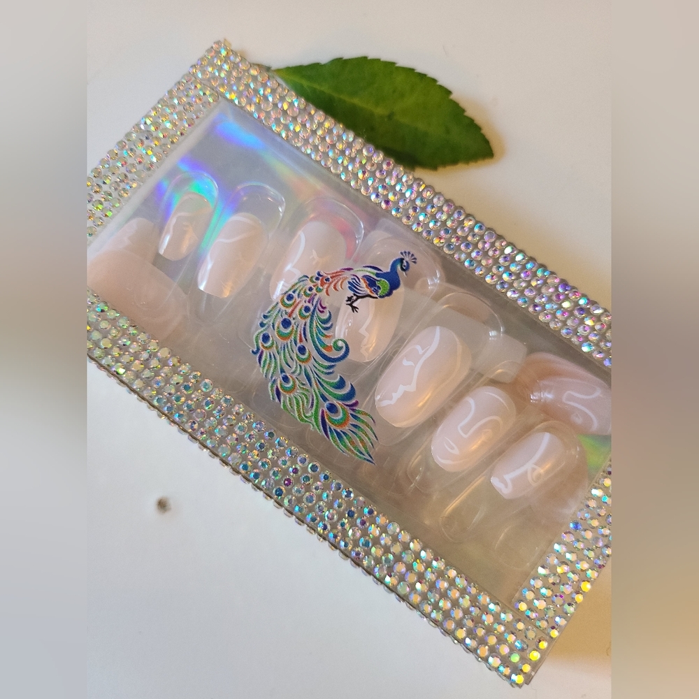 New boutique HandmadeArtificial Nude Face silhouette Nail Art pressons